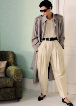 Barrel-Leg Pleated Trousers