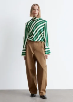 Barrel-Leg Trousers