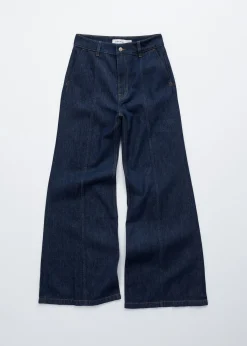 Bootcut Wrap-Seam Jeans