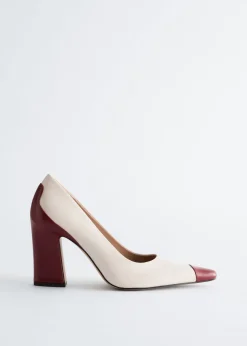 Colour-Blocked Leather Pumps