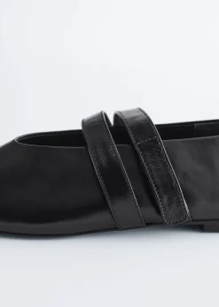 Cross-Strap Leather Ballet Flats