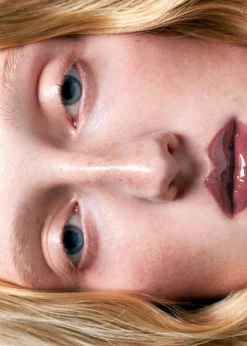 Rosy Clue Satin Lip Colour
