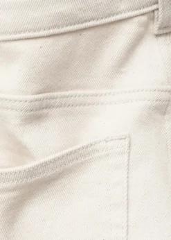 Wide-Leg Jeans